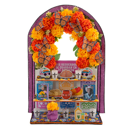 Ofrenda Con Arco De Flores