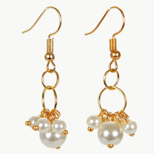 Aretes Con Perlas Base De Cristal Marfil