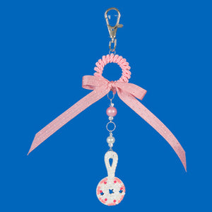 Llavero Con Dije Sonaja Y Creando Con Brillantes