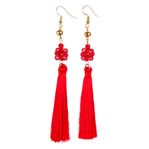 Aretes Con Borlas Rojas Y Enjambre De Cuentas