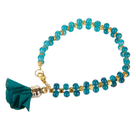 Pulsera Con Cuenta Jade Y Dije Flor De Tela