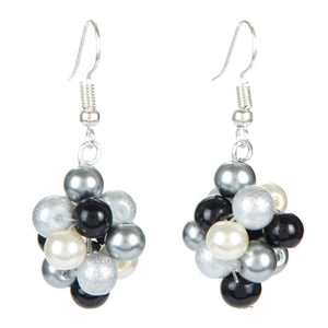Aretes Con Enjambres De Perlas Blanco/Negro