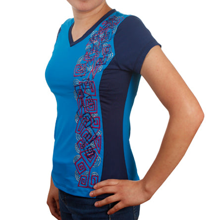Blusa De Licra Con Grecas De Pintura Textil