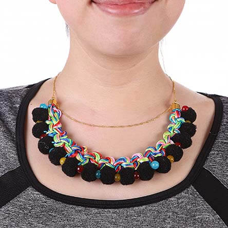 Collar De Pom Poms