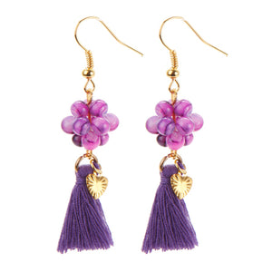 Aretes Largos Con Borla Y Dije Corazón