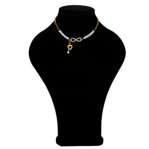 Collar Infinito Blanco Con Dije De Corazón